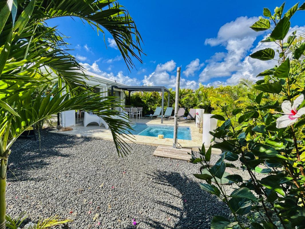 29.Location Villa piscine Saint François Guadeloupe_ensemble